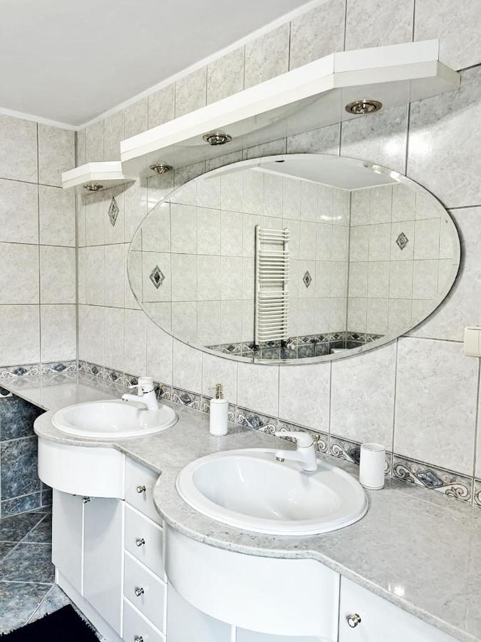 Golebi Puch - Przytulny Apartament Na Wylacznosc 库多瓦-兹德鲁伊 外观 照片